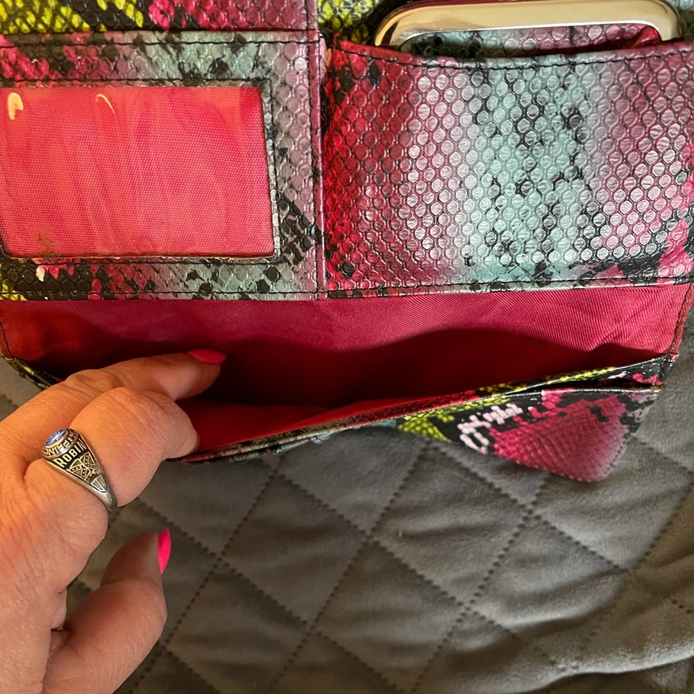 Wallet - Picture 11 of 14